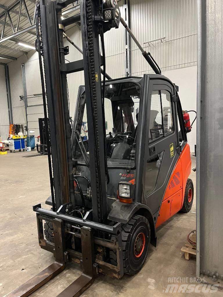 Linde H25D-02 柴油卡車