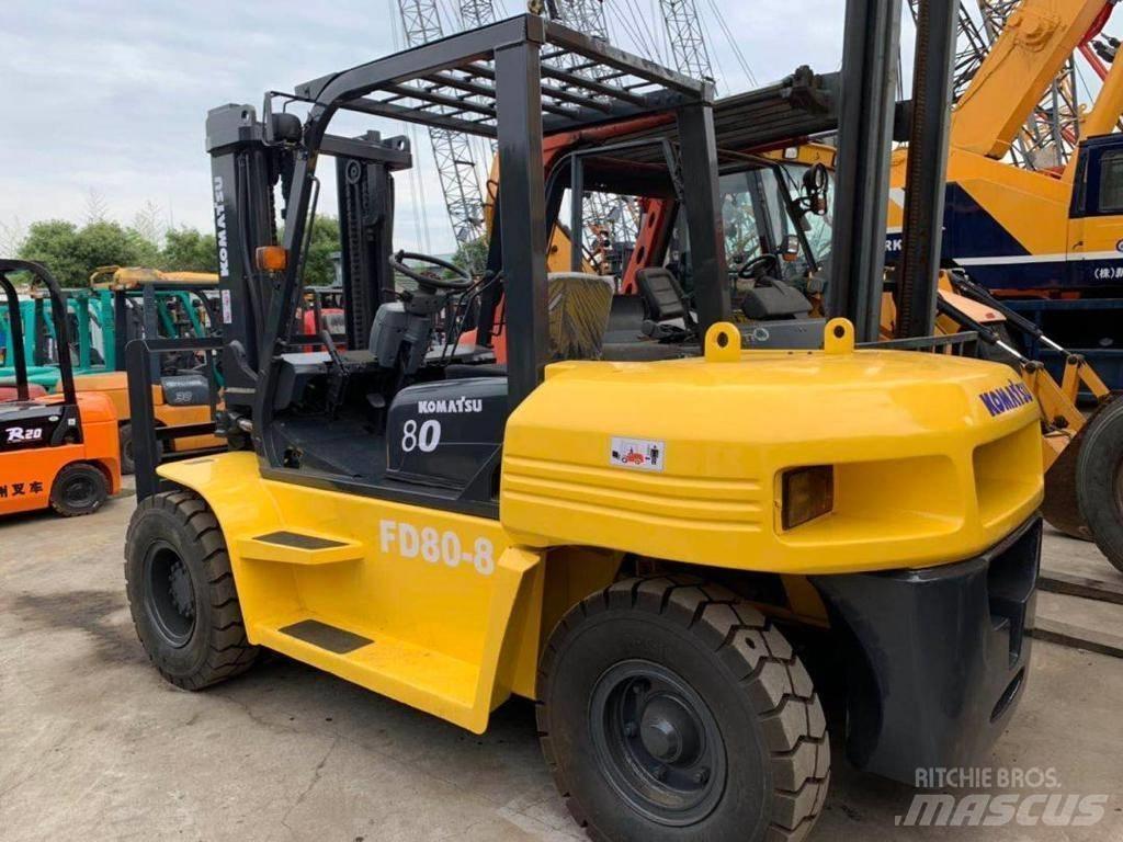 Komatsu 8 Ton 柴油卡車