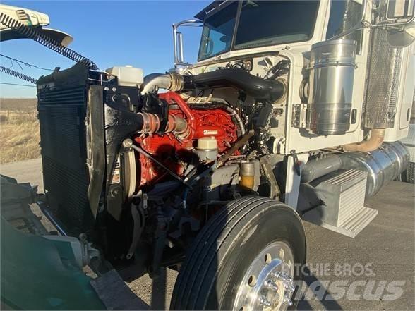 Peterbilt 367 曳引機組件