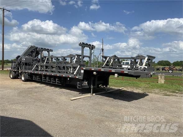 Transcraft  地架式半拖車