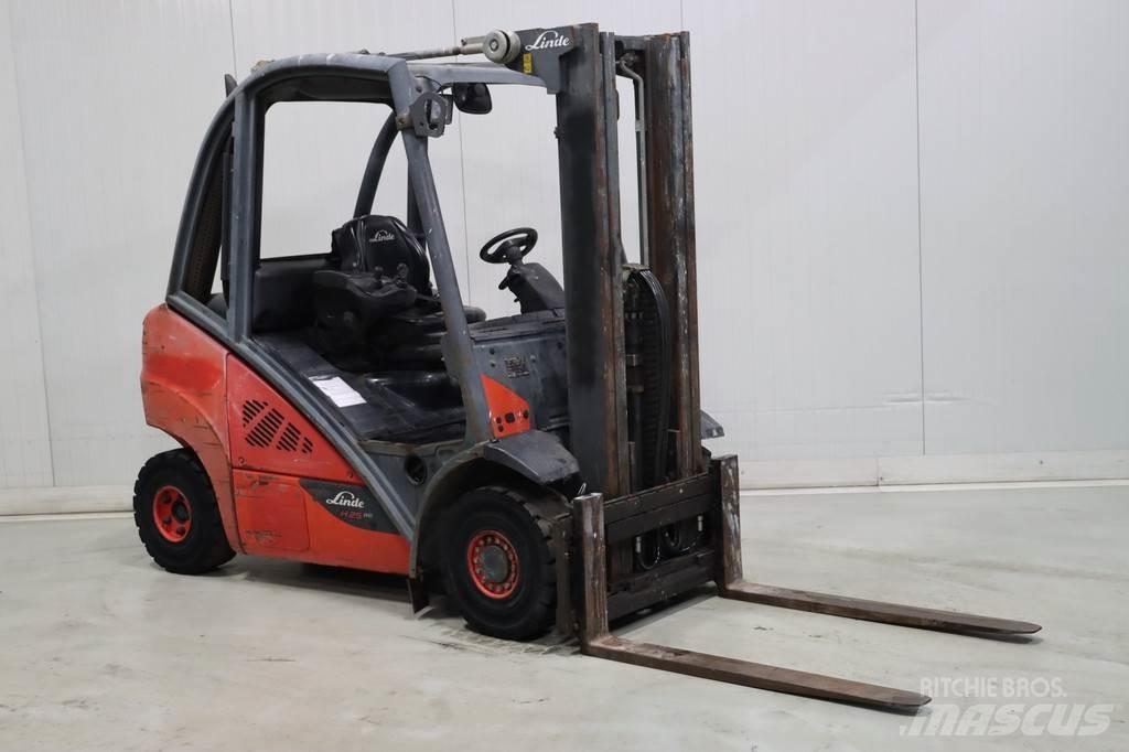 Linde H25D-02 柴油卡車