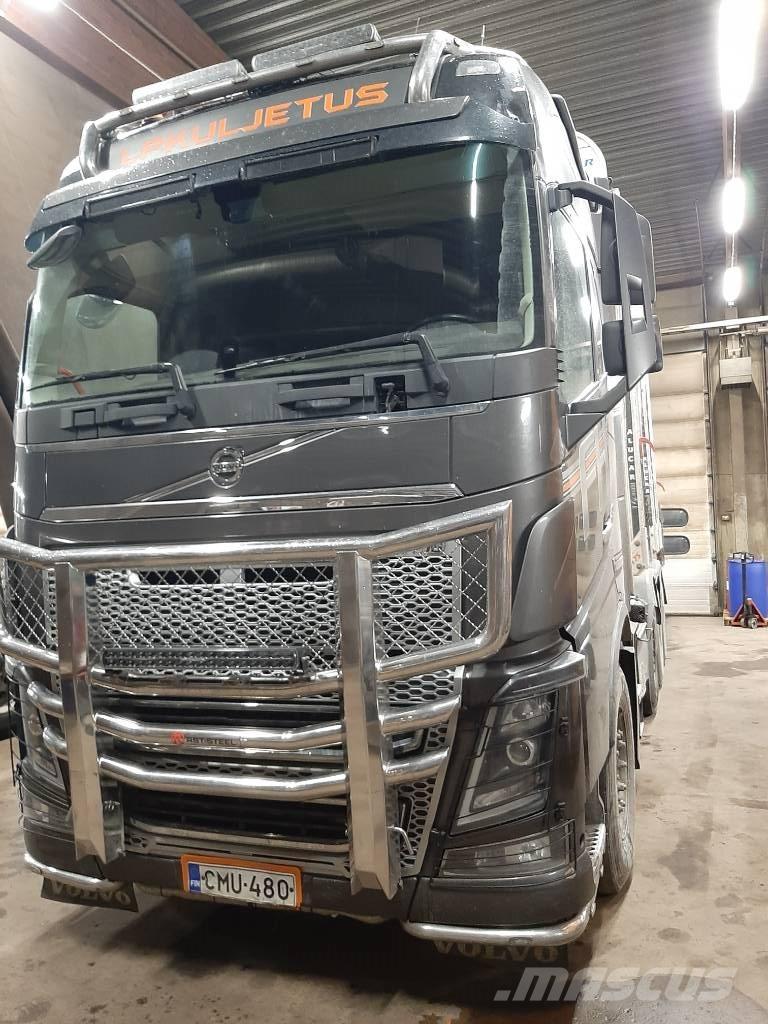 Volvo FH 16 木材貨車