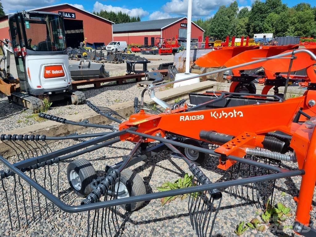 Kubota RA 1039 堆草機