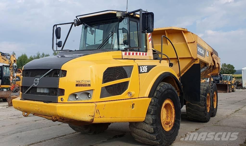 Volvo A 30 F 鉸接式起吊車