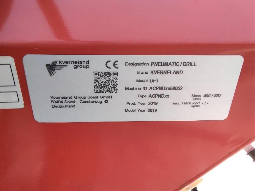 Kverneland DF1 礦物撒布機