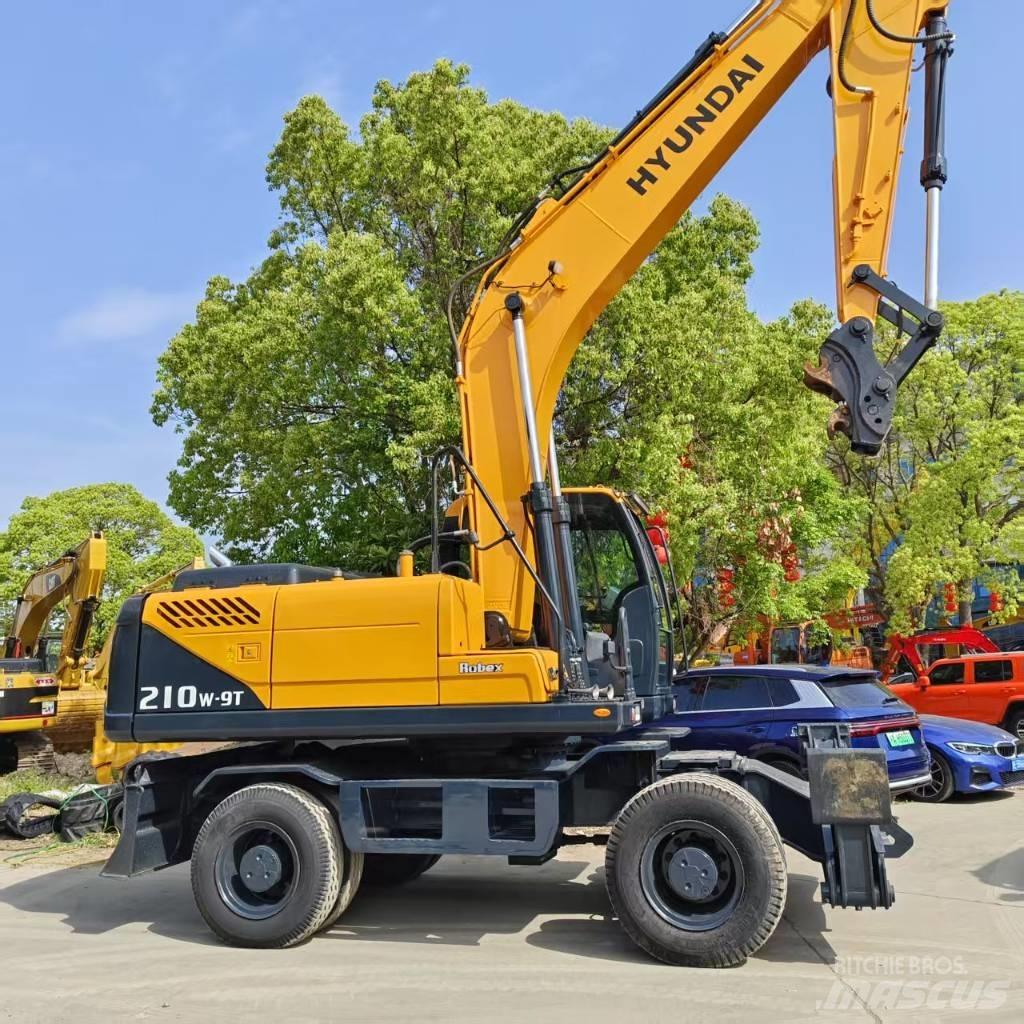 Hyundai 210w-9 旋轉式挖土機/掘鑿機/挖掘機