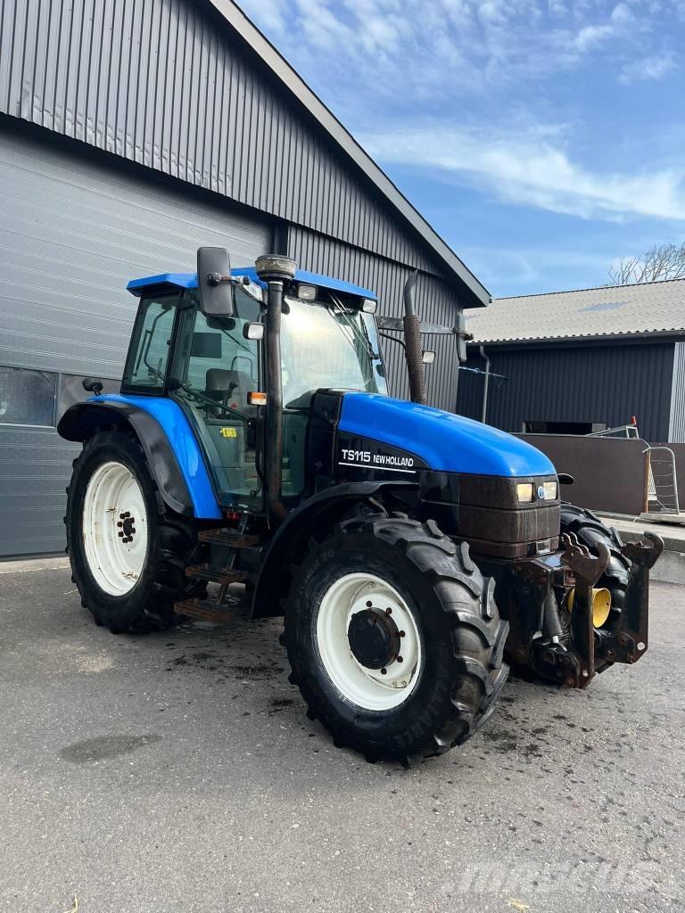 New Holland TS 115 曳引機