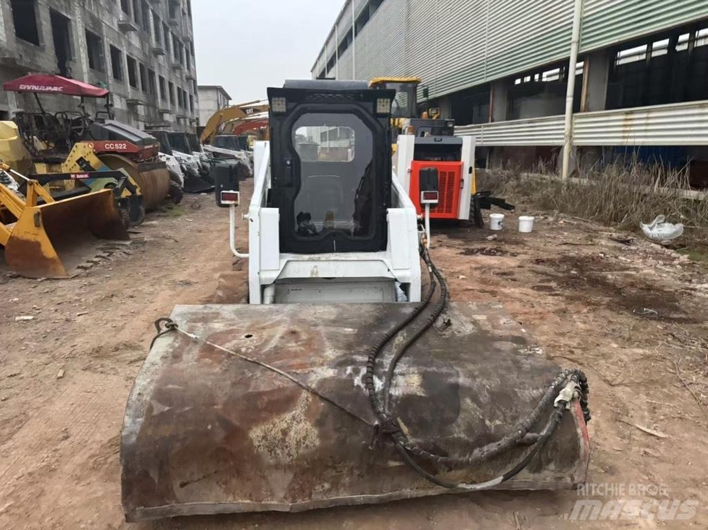  WS 60 滑移轉向裝載機