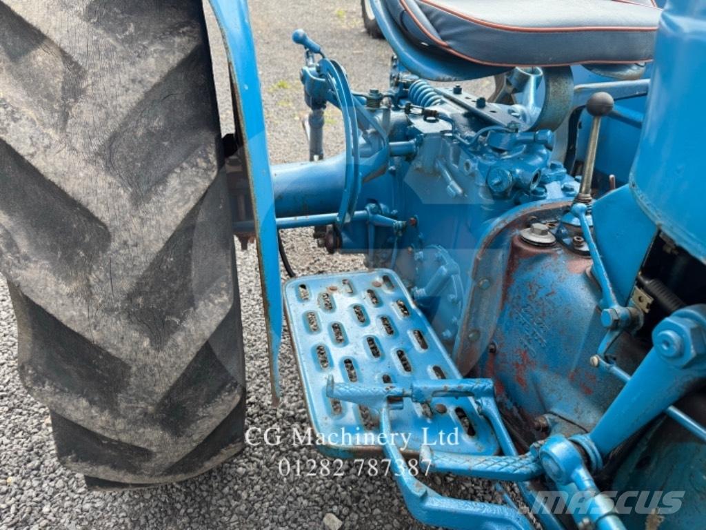Fordson Dexta 曳引機