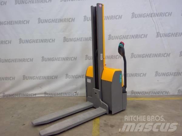 Jungheinrich EMC 110 行走控制式堆積機