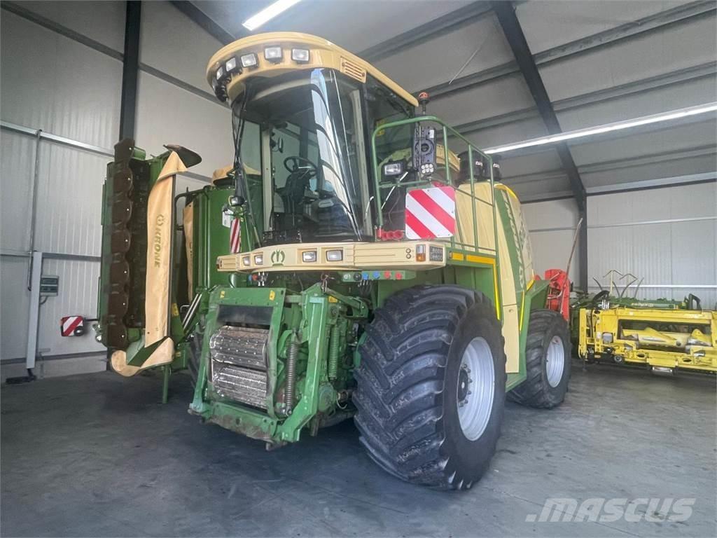 Krone BIG X 650 自走式飼料採集機