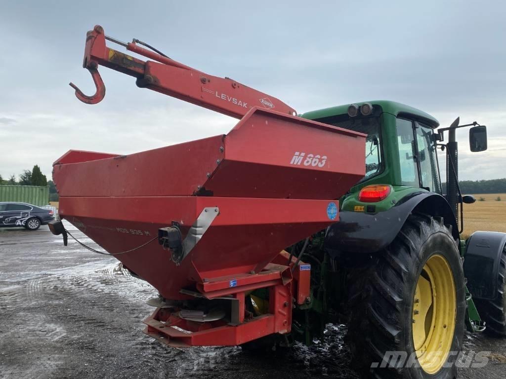 Kuhn M863 礦物撒布機