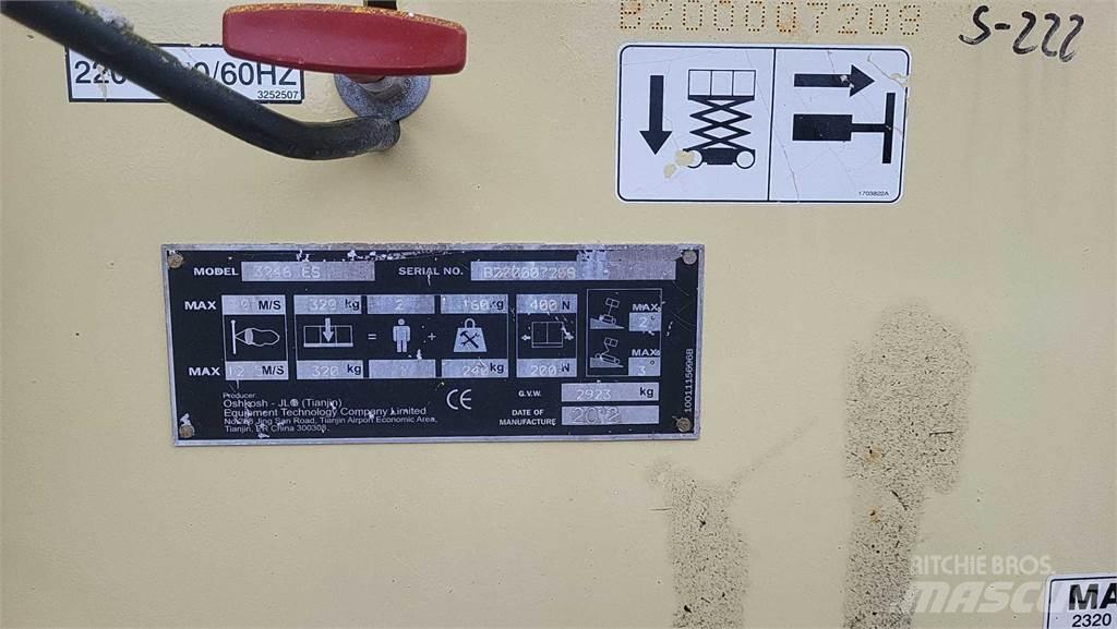 JLG 3246ES 剪式升降機