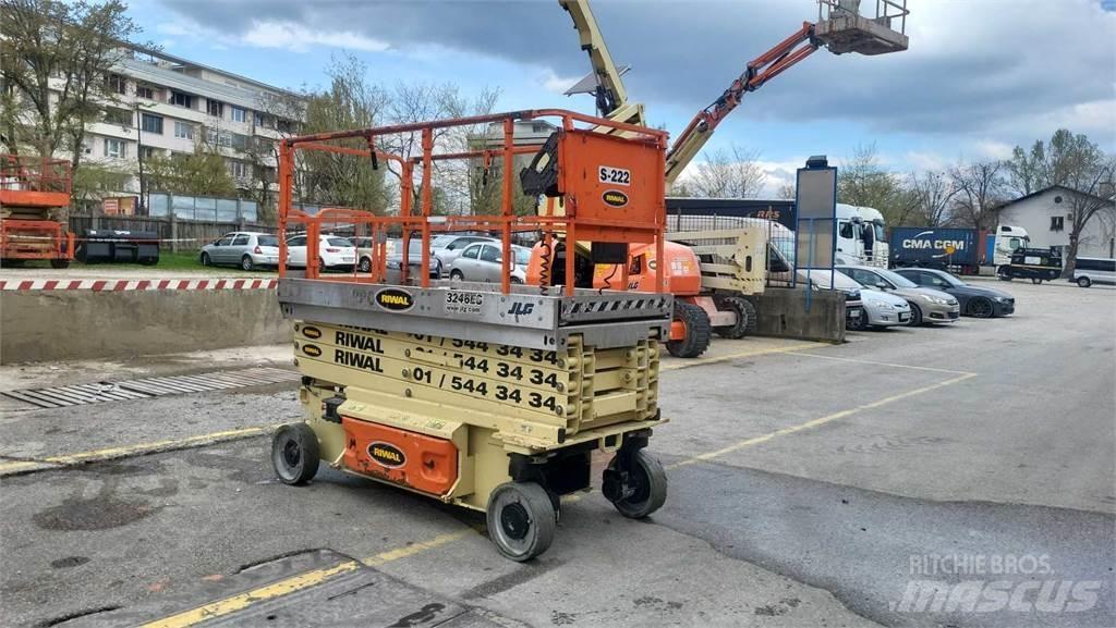 JLG 3246ES 剪式升降機