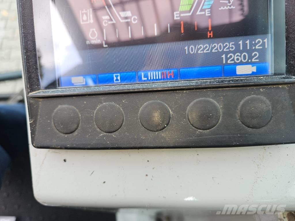 Takeuchi TCR50-2 履帶式傾卸車/翻斗車