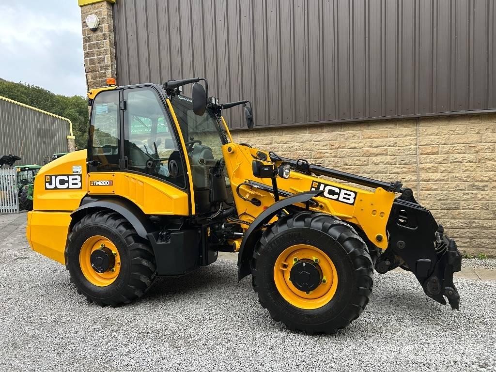 JCB TM280S 農業用伸縮臂裝載機