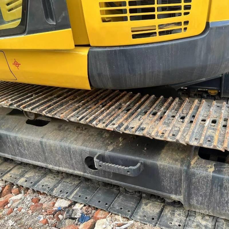 Komatsu PC 138 履帶式 挖土機/掘鑿機/挖掘機