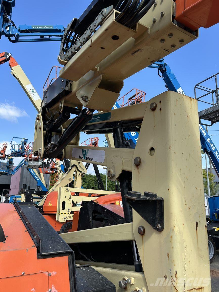 JLG 340AJ (4972) 曲臂高空作業車