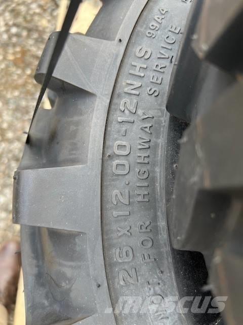 Iseki WHEELS & TYRES 輪胎、車輪和輪圈
