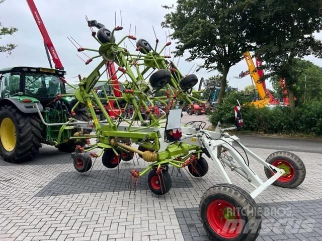 CLAAS Volto 1300 耙與翻草機