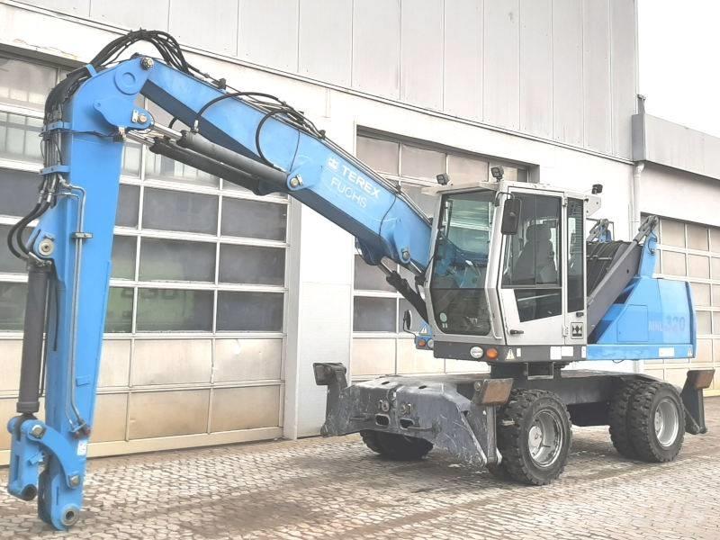 Fuchs MHL 320 D 廢棄物/工業用操作車