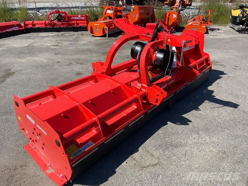 Maschio Bisonte 300 莖葉去葉機