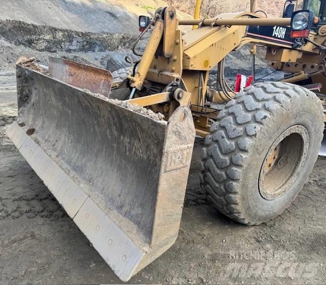 CAT 140 H VHP PLUS 平土機