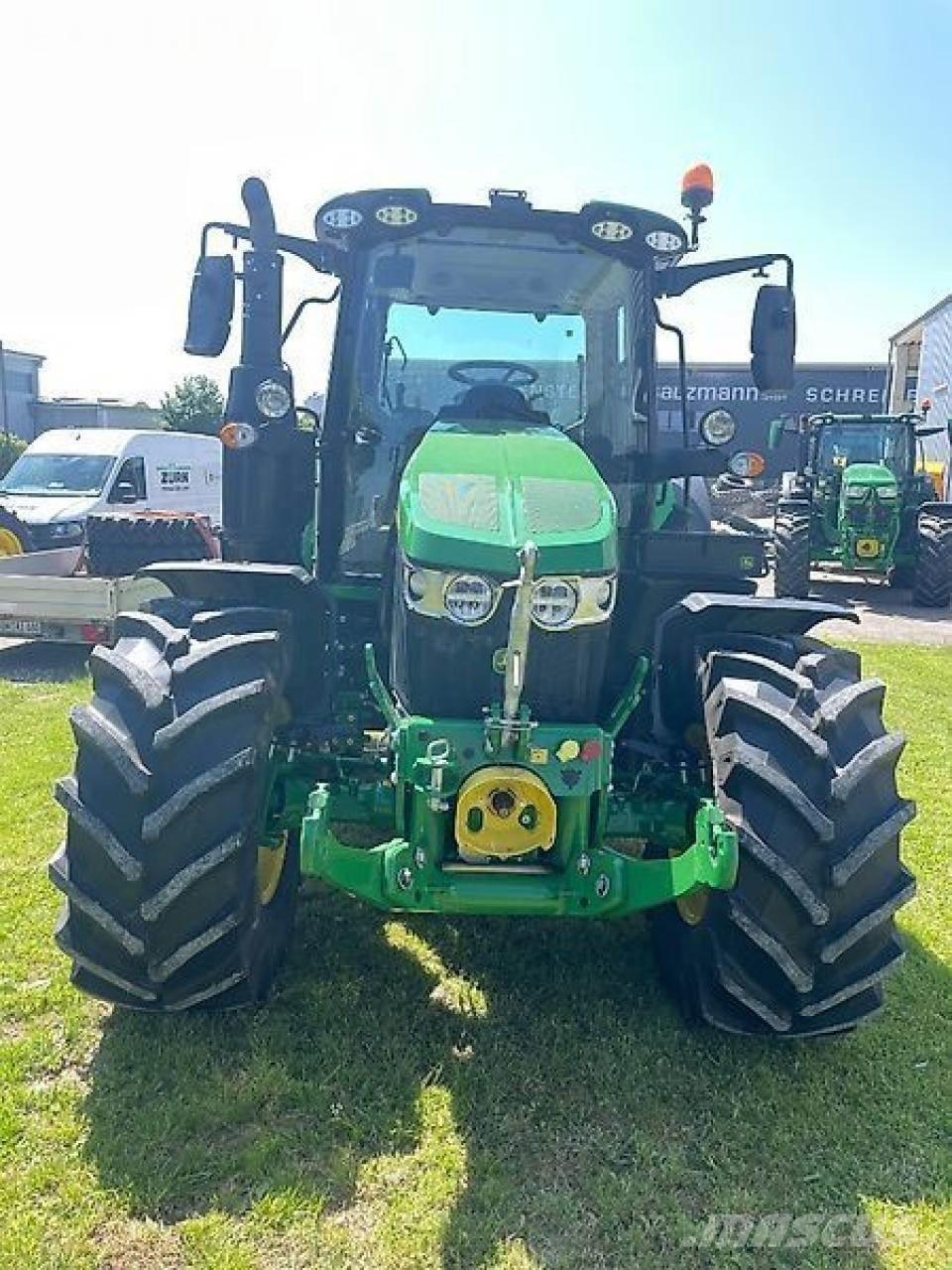 John Deere 6120m 曳引機
