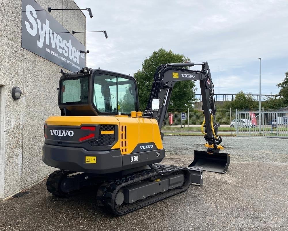 Volvo EC 60 E 中型挖土機/掘鑿機/挖掘機 7t-12t