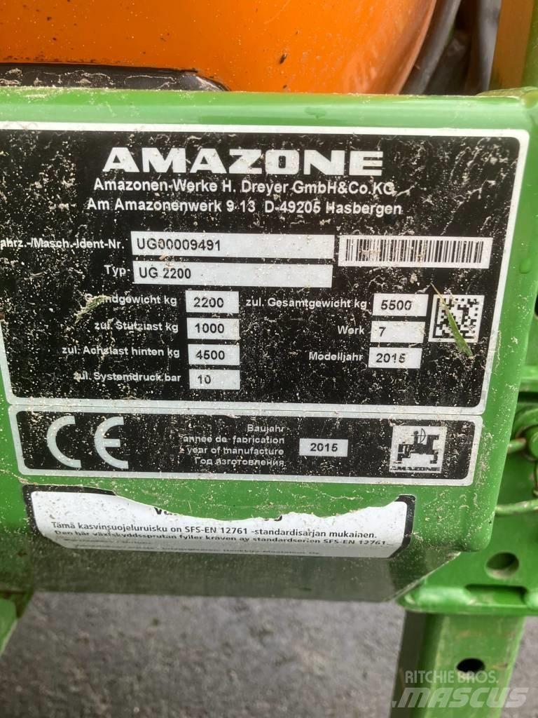 Amazone UG 2200 牽引式噴霧機