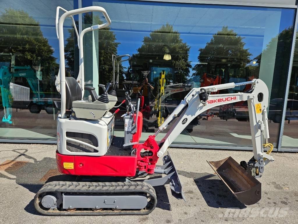 Takeuchi TB 210 小型挖土機/掘鑿機<7t(小型挖掘機)