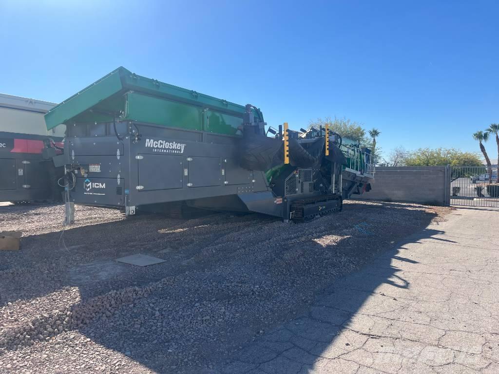 McCloskey 516RE 篩分機