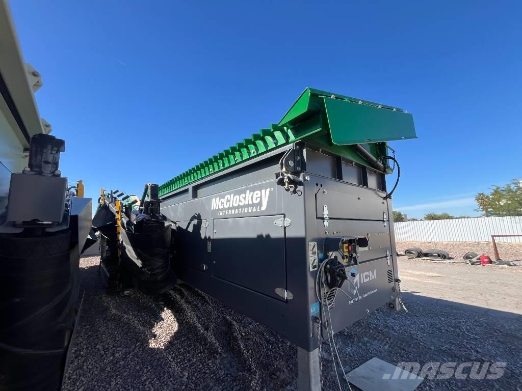 McCloskey 516RE 篩分機