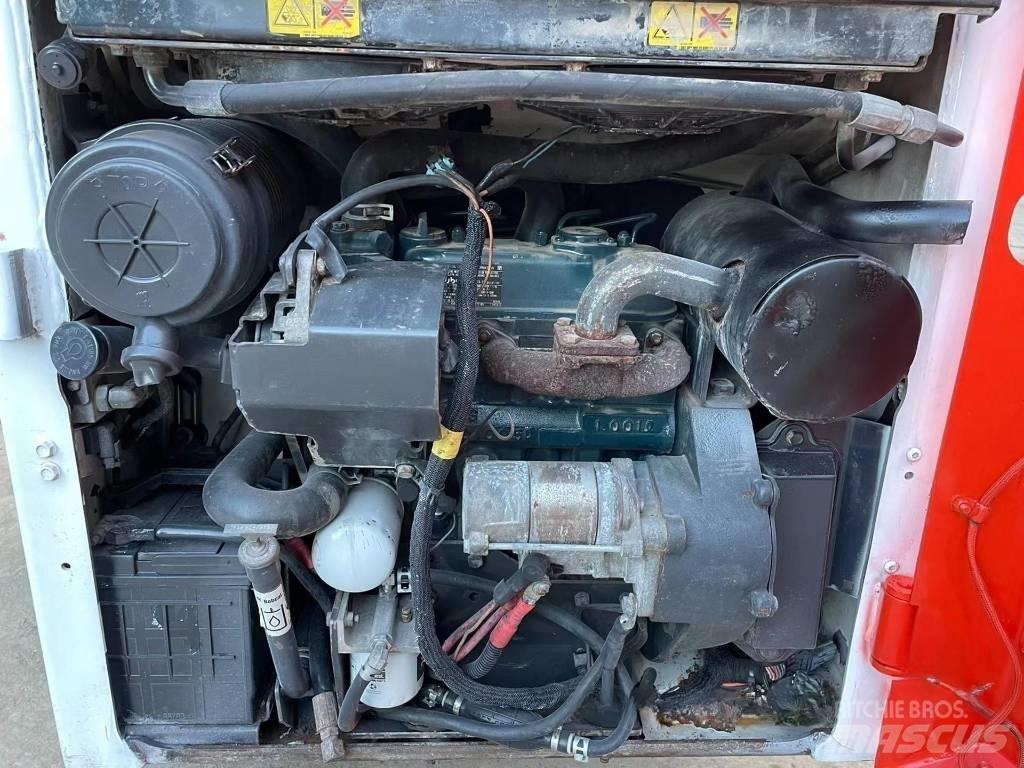 Bobcat S 70 滑移轉向裝載機