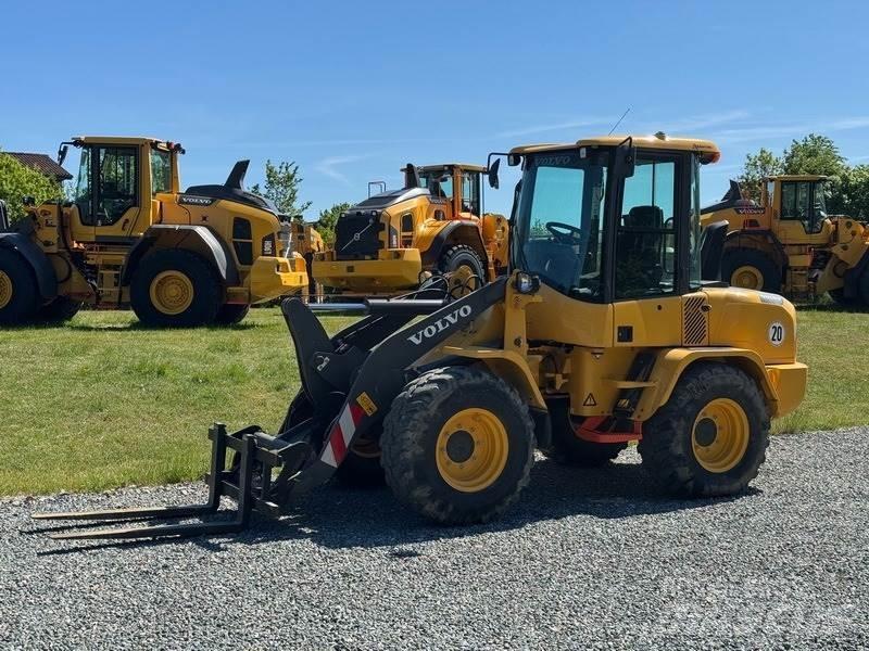 Volvo L 35 G 輪胎式裝載機
