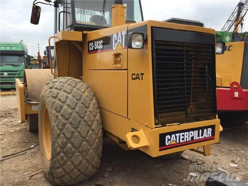CAT CS 583 C 單輪滾壓機