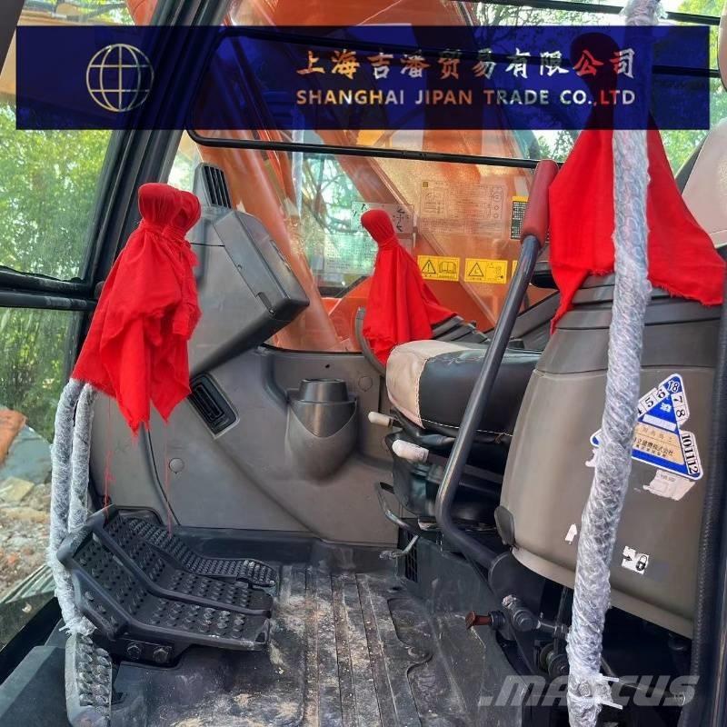 Hitachi ZX 135 中型挖土機/掘鑿機/挖掘機 7t-12t