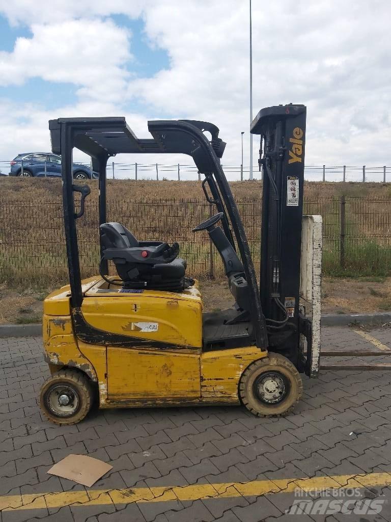 Yale ERP16VF 電動堆高機