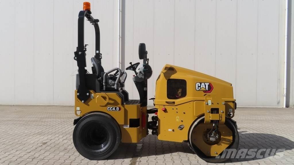 CAT CC4.0 複合式滾壓機