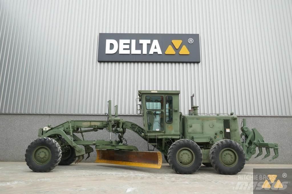 CAT 130G Ex-army 平土機