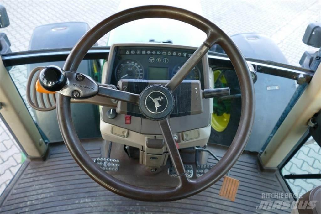 John Deere 6910 曳引機