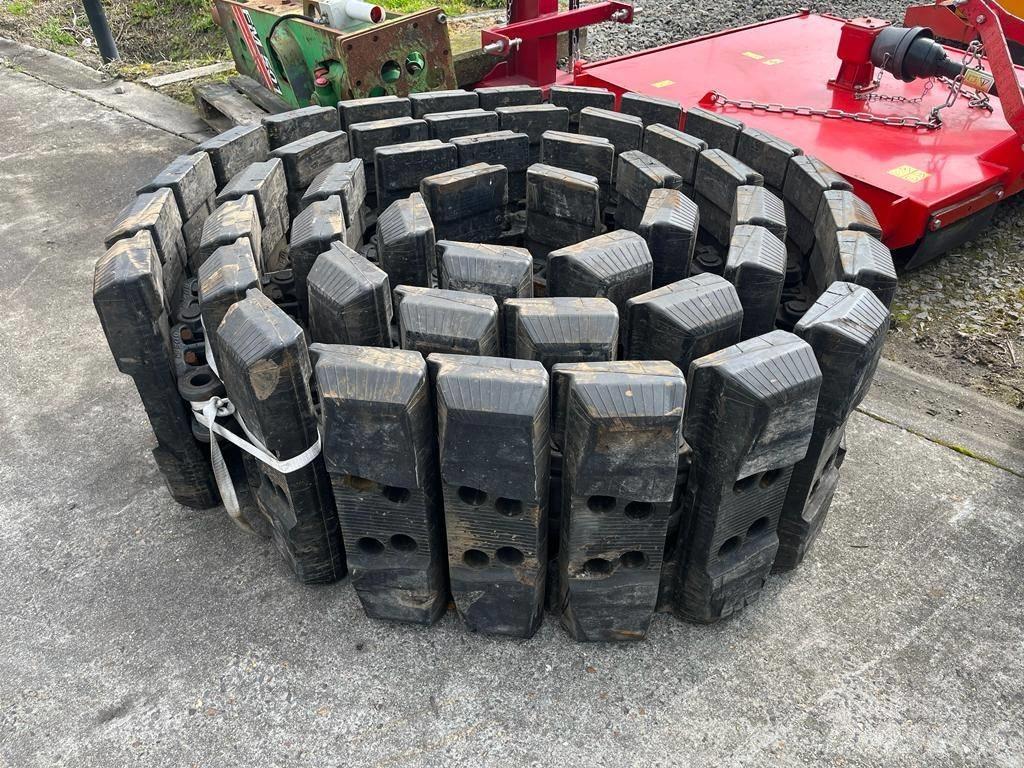 Doosan DX 235 履帶、鏈條和車盤