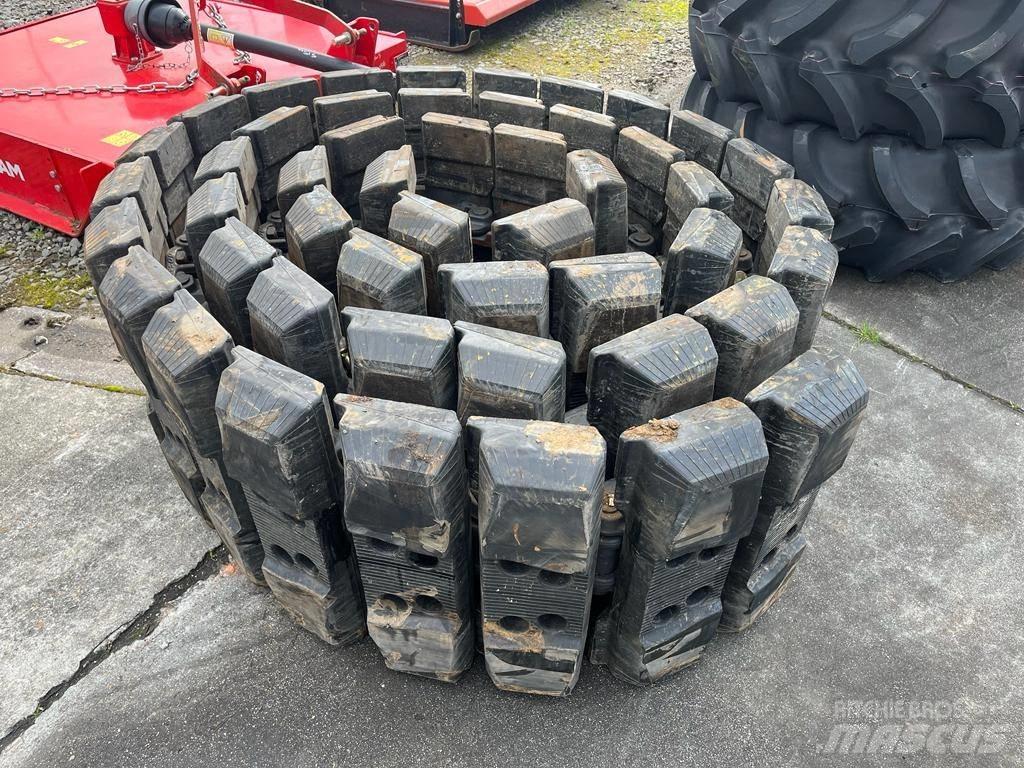 Doosan DX 235 履帶、鏈條和車盤
