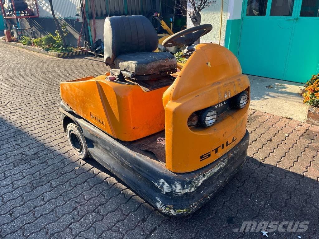 Still R06    V-4254 牽引車