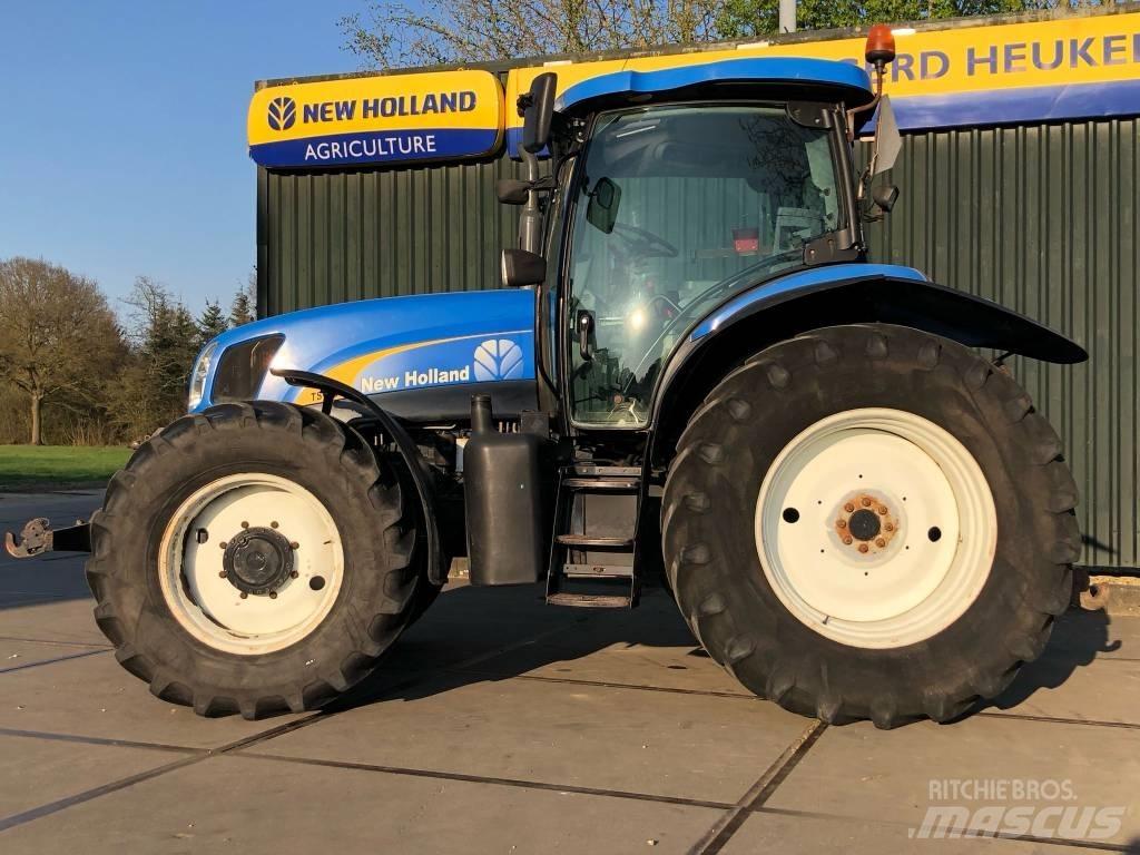 New Holland TS 125 A 曳引機