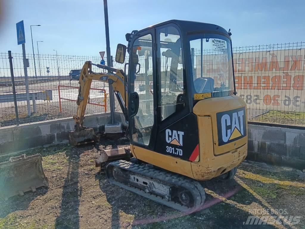 CAT 301.7D 小型挖土機/掘鑿機<7t(小型挖掘機)