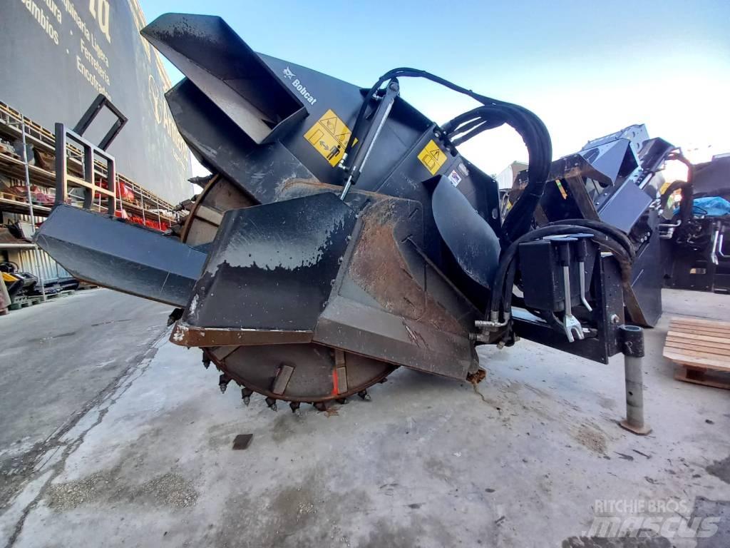 Bobcat WS 32 掘溝機