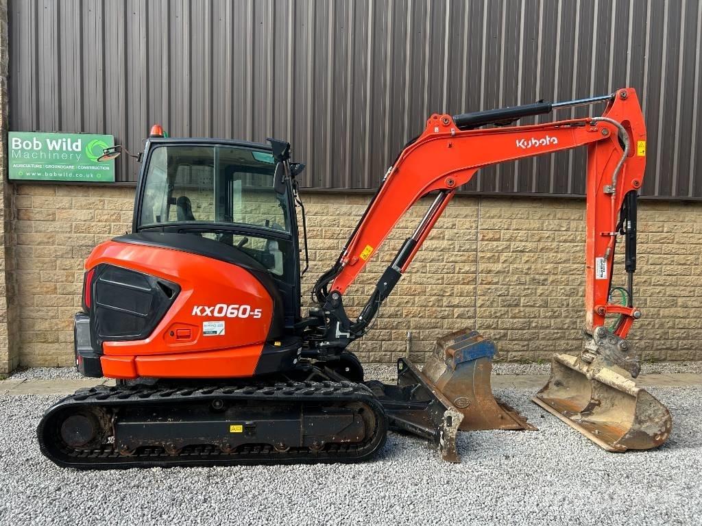 Kubota KX060-4 小型挖土機/掘鑿機<7t(小型挖掘機)