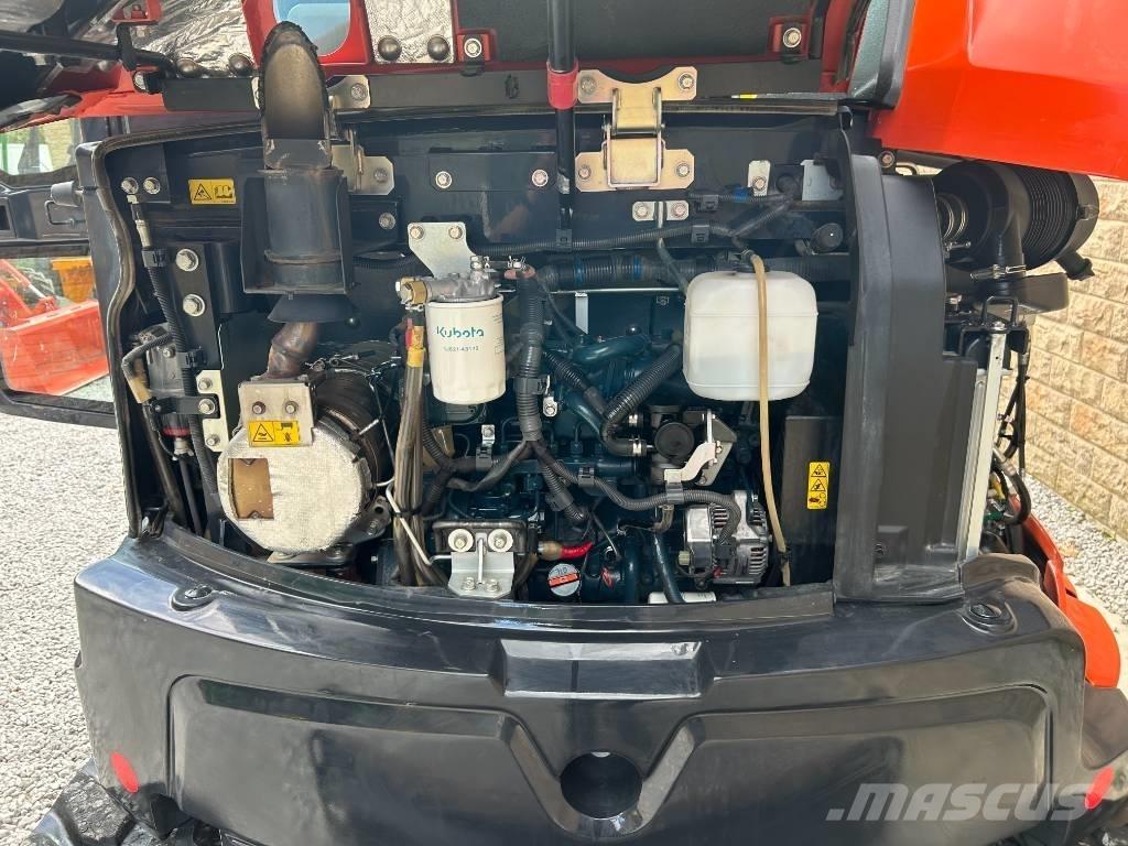 Kubota KX060-4 小型挖土機/掘鑿機<7t(小型挖掘機)