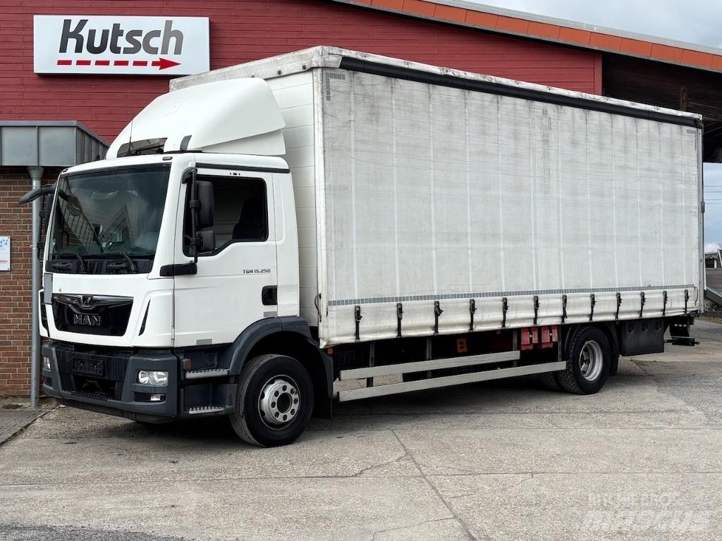 MAN TGM 15.250 篷布卡車